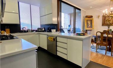 Vendo moderno apto piso alto, super vista, Inferior con El Campestre