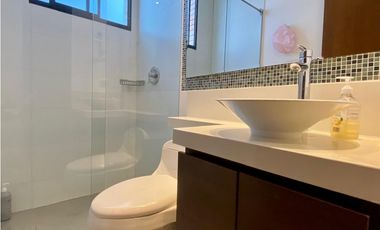 Vendo moderno apto piso alto, super vista, Inferior con El Campestre