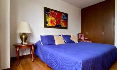 Vendo moderno apto piso alto, super vista, Inferior con El Campestre