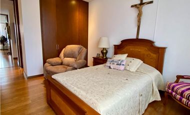 Vendo moderno apto piso alto, super vista, Inferior con El Campestre