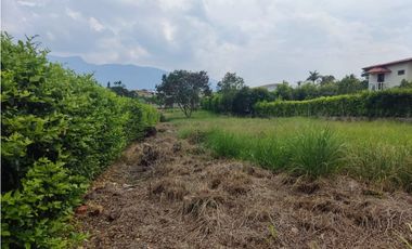 VENTA ESPECTACULAR LOTE DENTRO DEL MEJOR CONDOMINIO DE CHINAUTA