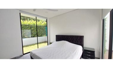 VENTA ESPECTACULAR CASA CAMPESTRE UBICADA EN RICAURTE CUNDINAMARCA