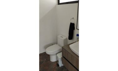 VENTA ESPECTACULAR CASA CAMPESTRE UBICADA EN RICAURTE CUNDINAMARCA