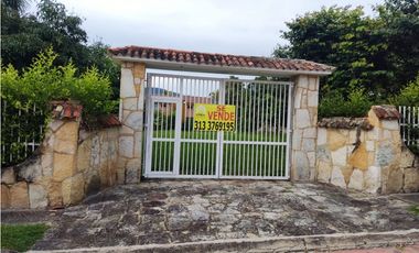 VENTA EXCELENTE LOTE EN EL MEJOR CONDOMINIO DE CHINAUTA CUNDINAMARCA
