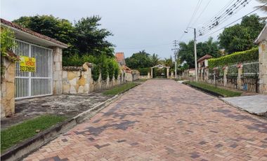 VENTA EXCELENTE LOTE EN EL MEJOR CONDOMINIO DE CHINAUTA CUNDINAMARCA
