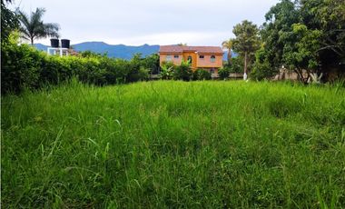 VENTA EXCELENTE LOTE EN EL MEJOR CONDOMINIO DE CHINAUTA CUNDINAMARCA