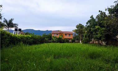 VENTA EXCELENTE LOTE EN EL MEJOR CONDOMINIO DE CHINAUTA CUNDINAMARCA