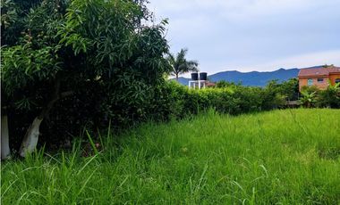 VENTA EXCELENTE LOTE EN EL MEJOR CONDOMINIO DE CHINAUTA CUNDINAMARCA