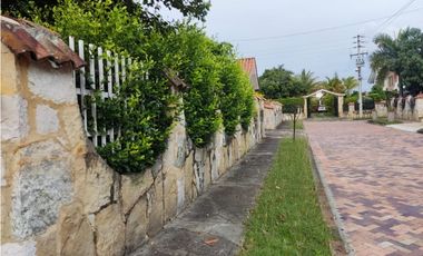VENTA EXCELENTE LOTE EN EL MEJOR CONDOMINIO DE CHINAUTA CUNDINAMARCA