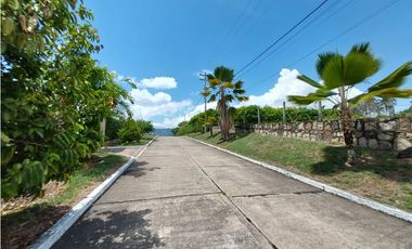 VENTA ESPECTACULAR LOTE UBICADO EN CHINAUTA ANTES DEL PEAJE