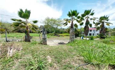 VENTA ESPECTACULAR LOTE UBICADO EN CHINAUTA ANTES DEL PEAJE