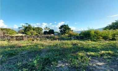 VENTA ESPECTACULAR LOTE TOTALMENTE PLANO EN CHINAUTA CUNDINAMARCA