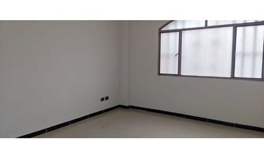 VENPERMUTO EXCELENTE CASA EN CONJUNTO CERRADO EN FUSAGASUGA C/MARCA
