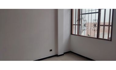 VENPERMUTO EXCELENTE CASA EN CONJUNTO CERRADO EN FUSAGASUGA C/MARCA