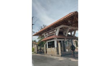 VENPERMUTO HERMOSA CASA CAMPESTRE EN EL MEJOR CONDOMINIO DE CHINAUTA