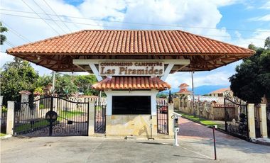 VENPERMUTO HERMOSA CASA CAMPESTRE EN EL MEJOR CONDOMINIO DE CHINAUTA