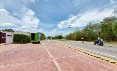 VENPERMUTO CASA EN CONDOMINIO EN GIRARDOT PRECIO DE OPORTUNIDAD