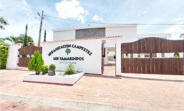 VENPERMUTO CASA EN CONDOMINIO EN GIRARDOT PRECIO DE OPORTUNIDAD
