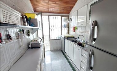VENPERMUTO CASA EN CONDOMINIO EN GIRARDOT PRECIO DE OPORTUNIDAD