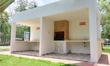 VENPERMUTO CASA EN CONDOMINIO EN GIRARDOT PRECIO DE OPORTUNIDAD