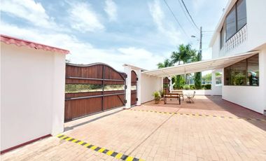 VENPERMUTO CASA EN CONDOMINIO EN GIRARDOT PRECIO DE OPORTUNIDAD