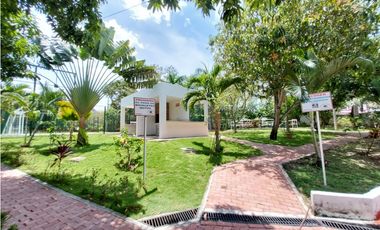 VENPERMUTO CASA EN CONDOMINIO EN GIRARDOT PRECIO DE OPORTUNIDAD