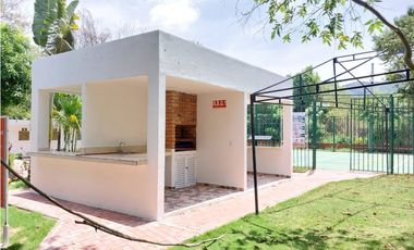 VENPERMUTO CASA EN CONDOMINIO EN GIRARDOT PRECIO DE OPORTUNIDAD