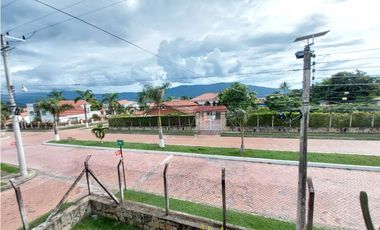VEN PERMUTO CASA CAMPESTRE DENTRO DEL MEJOR CONDOMINIO DE CHINAUTA