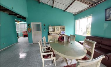VEN PERMUTO CASA CAMPESTRE DENTRO DEL MEJOR CONDOMINIO DE CHINAUTA