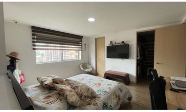 Vendo moderno apartamento en sabaneta. Unidad completa.