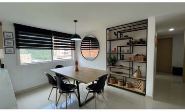 Vendo moderno apartamento en sabaneta. Unidad completa.