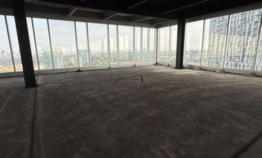 MEDIO PISO OFICINAS EN VENTA EN ZONA ANDARES TRIPLE A