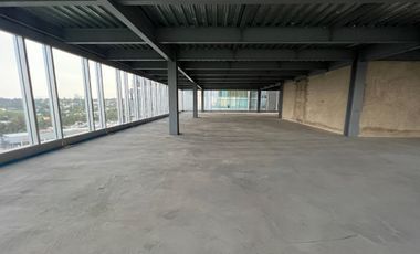 MEDIO PISO OFICINAS EN VENTA EN ZONA ANDARES TRIPLE A