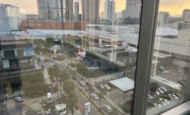 MEDIO PISO OFICINAS EN VENTA EN ZONA ANDARES TRIPLE A