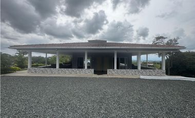 Casa campestre independiente para la venta en Combia, Pereira!!!