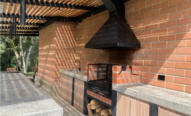 Venta de Casa Campestre El Retiro Tradicional Reformada Vista Represa