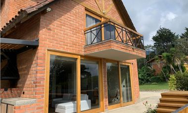 Venta de Casa Campestre El Retiro Tradicional Reformada Vista Represa