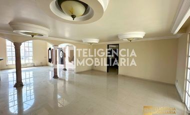 GRAN CASA EN RENTA UBICADA EN TEPETLAOXTOC TEXCOCO