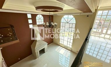GRAN CASA EN RENTA UBICADA EN TEPETLAOXTOC TEXCOCO