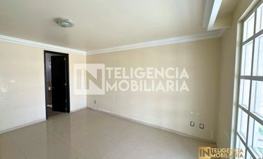 GRAN CASA EN RENTA UBICADA EN TEPETLAOXTOC TEXCOCO