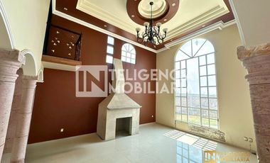GRAN CASA EN RENTA UBICADA EN TEPETLAOXTOC TEXCOCO