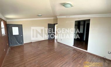 GRAN CASA EN RENTA UBICADA EN TEPETLAOXTOC TEXCOCO
