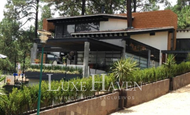 Sofisticada Residencia en Avandaro, Valle de Bravo