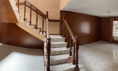 CASA EN RENTA EN JARDINES DEL MORAL LEÓN GUANAJUATO