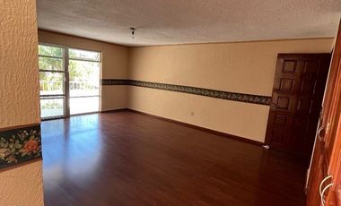 CASA EN RENTA EN JARDINES DEL MORAL LEÓN GUANAJUATO
