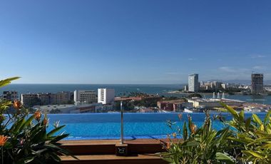 Se renta departamento amueblado en Zoho Skies Puerto Vallarta, Jalisco.