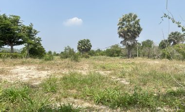 Prime Land Plot for Sale in Palm Village – Rare Opportunity!
