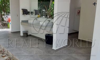 Casas Renta Puerto Morelos  40-CR-7316