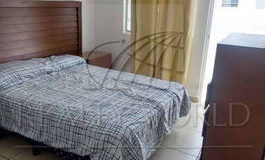 Casas Renta Puerto Morelos  40-CR-7316
