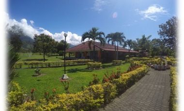 Vendo Finca en Villavicencio via Restrepo (IC)